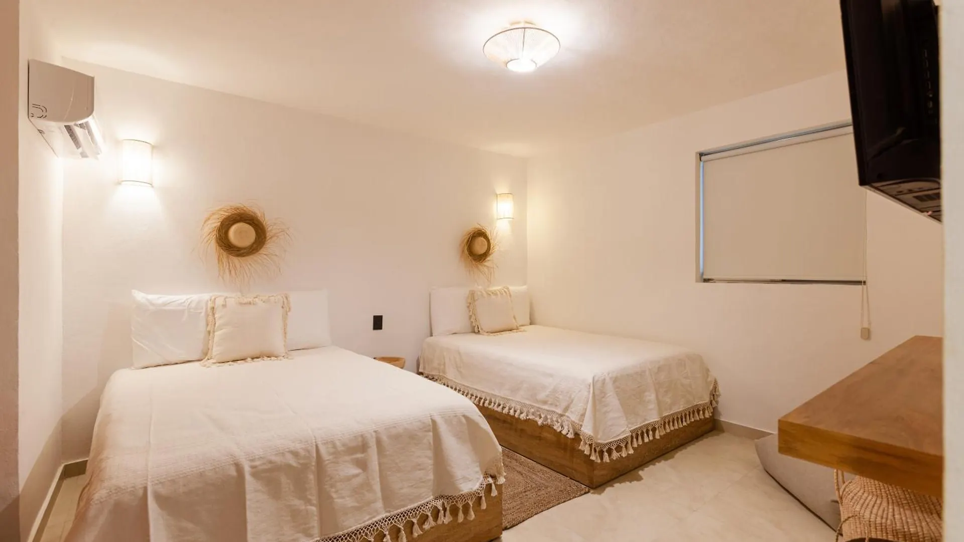 Ocean Plaza By Zama Homes Playa del Carmen Apartment
